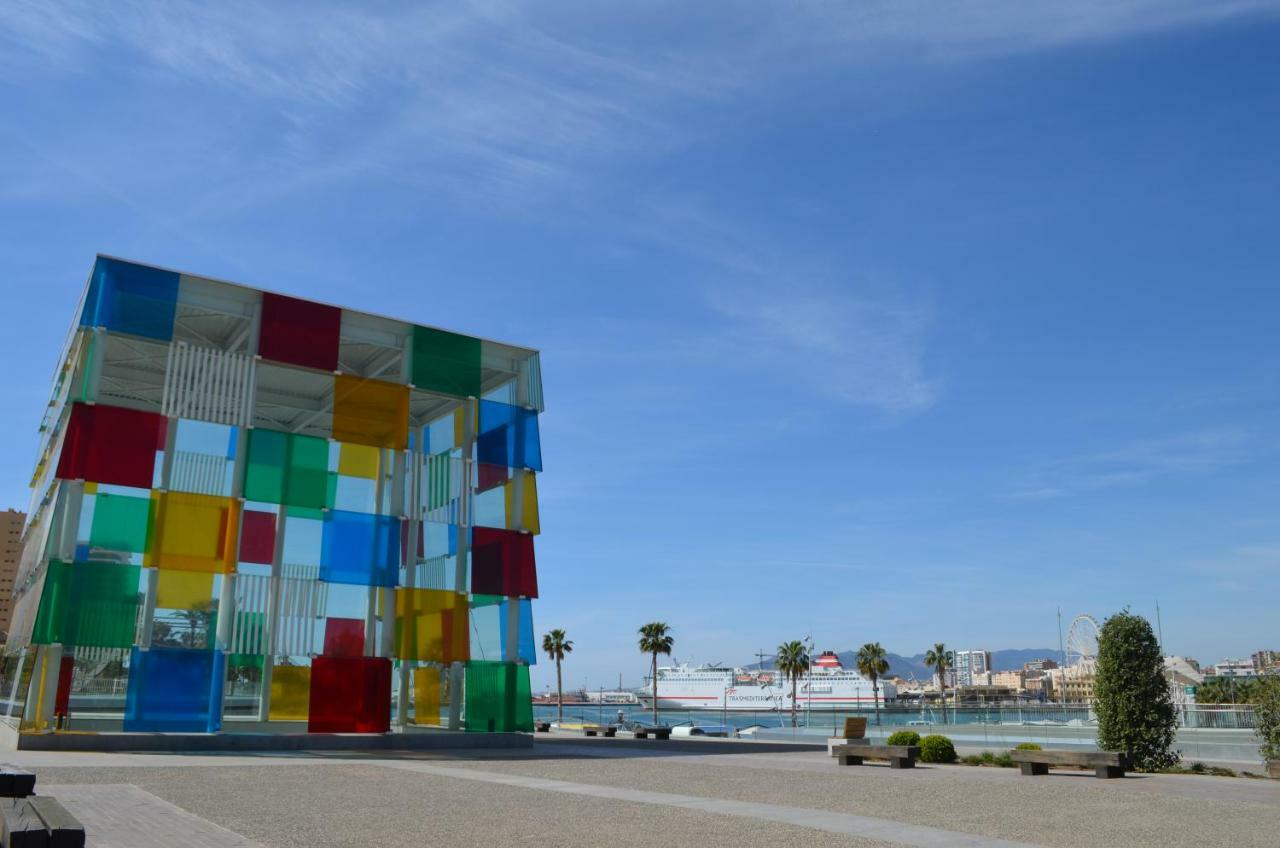Homely Malaga Plaza Montano Exterior foto